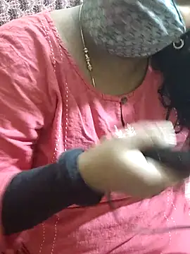 Snapshot of Rathi22 chatting on 11, 11, 2025 Rathi22 online show from 11, 11, 2025