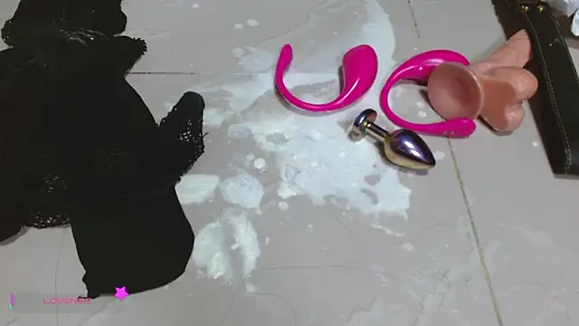 Snapshot of IsmarysSophia chatting on 19, 2, 2025 IsmarysSophia online show from 19, 2, 2025