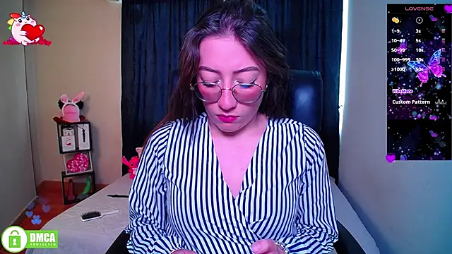 Snapshot of Qadesh_Boix chatting on 3, 10, 2025 Qadesh Boix online show from 3, 10, 2025