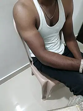 Snapshot of hot_boy_dic chatting on 14, 3, 2025 hot boy dic online show from 14, 3, 2025