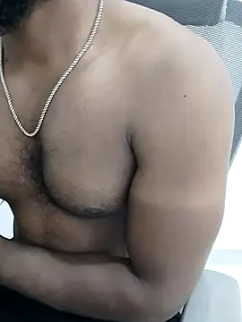 Snapshot of hot_boy_dic chatting on 26, 11, 2025 hot boy dic online show from 26, 11, 2025