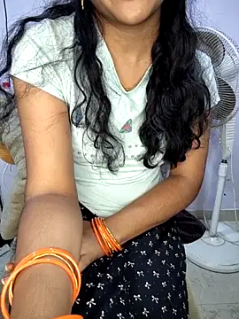 lovelygirl4567 online show from 10, 11, 2025