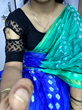 lovelygirl4567 online show from 5, 2, 2026