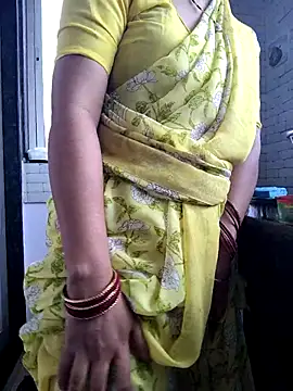 lovelygirl4567 online show from 8, 7, 2026