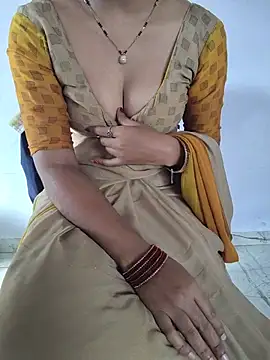 lovelygirl4567 online show from 11, 7, 2026