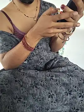 lovelygirl4567 online show from 17, 7, 2026