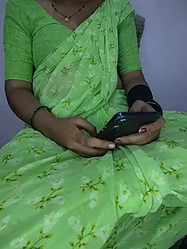 lovelygirl4567 online show from 19, 7, 2026