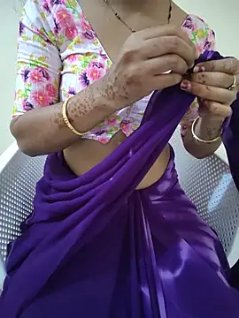 lovelygirl4567 online show from 1, 8, 2026