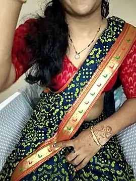 lovelygirl4567 online show from 2, 8, 2026