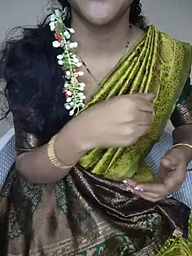 lovelygirl4567 online show from 4, 8, 2026
