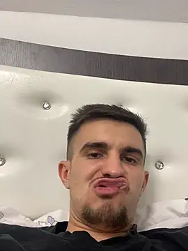 Snapshot of Demonpull69 chatting on 8, 3, 2025 Demonpull69 online show from 8, 3, 2025