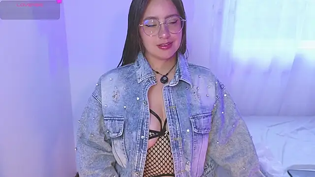 Snapshot of Gretta_Hot chatting on 18, 3, 2026 Gretta Hot online show from 18, 3, 2026