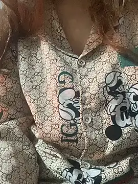 Snapshot of feng-a chatting on 8, 1, 2025 feng-a online show from 8, 1, 2025