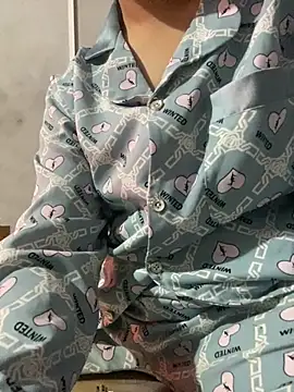 Snapshot of feng-a chatting on 10, 1, 2025 feng-a online show from 10, 1, 2025