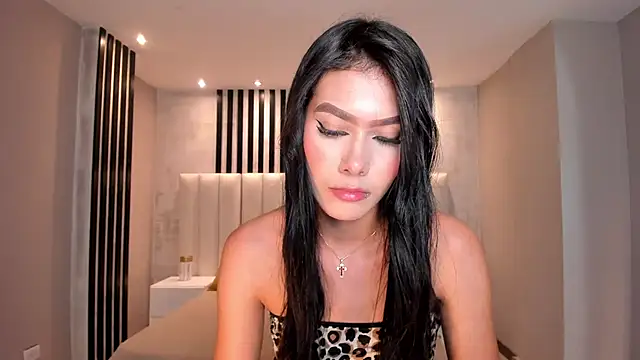 Snapshot of NiaSalvatore chatting on 14, 3, 2025 NiaSalvatore online show from 14, 3, 2025