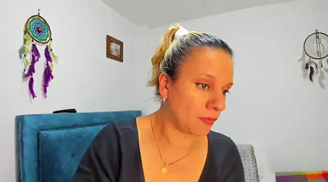 sofi saliva2511 online show from 24, 2, 2025