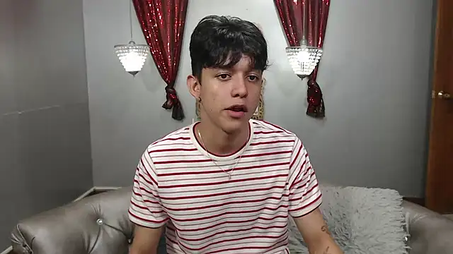 jisuscat online show from 10, 3, 2025