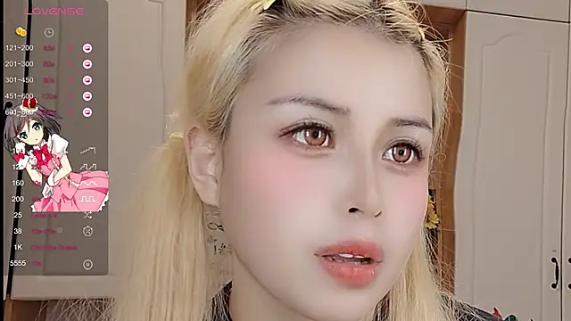 Snapshot of Lucky-xiuxiu chatting on 12, 3, 2025 Lucky-xiuxiu online show from 12, 3, 2025