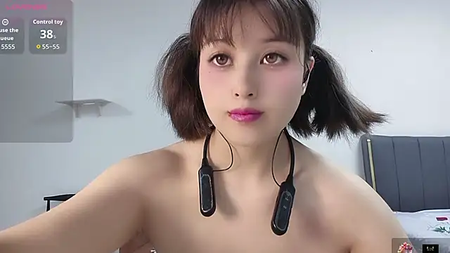 Snapshot of Lucky-xiuxiu chatting on 20, 9, 2025 Lucky-xiuxiu online show from 20, 9, 2025