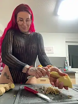 Mia-Fuchs online show from 24, 2, 2026