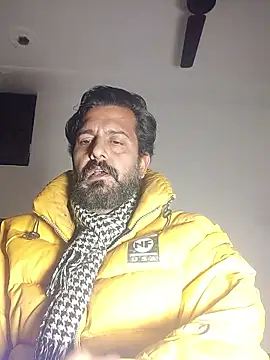 MAGNETICDADDY8 online show from 9, 1, 2026