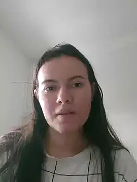 camillebr online show from 2, 1, 2025