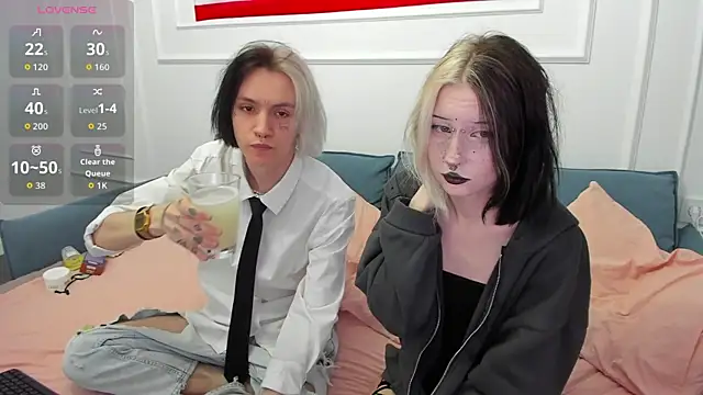 VeryRare TwinS online show from 5, 5, 2026