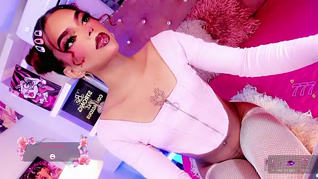 Diva Smith02 online show from 4, 7, 2026