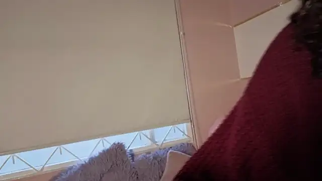 Charlotte  Miller online show from 8, 10, 2025