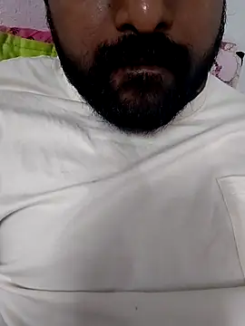 Snapshot of akshaybaroda chatting on 29, 3, 2026 akshaybaroda online show from 29, 3, 2026