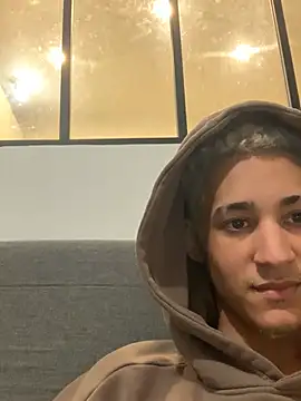 Snapshot of paulomorango chatting on 2, 1, 2025 paulomorango online show from 2, 1, 2025