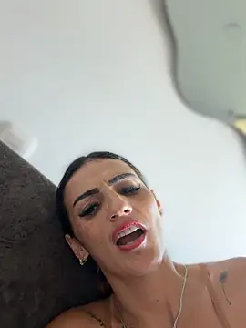 Samantha bigboobs online show from 13, 4, 2026