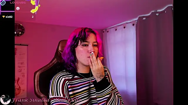 Snapshot of _zephyr_ chatting on 2, 11, 2025 zephyr online show from 2, 11, 2025