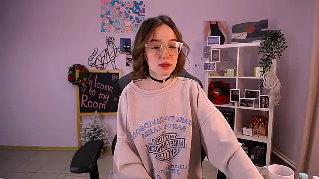 MiniSofy online show from 15, 1, 2025