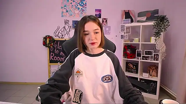 MiniSofy online show from 20, 1, 2025