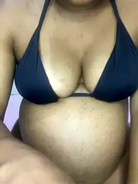 Mariaapimentinha online show from 16, 12, 2025