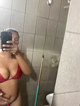 Mariaapimentinha online show from 27, 4, 2026