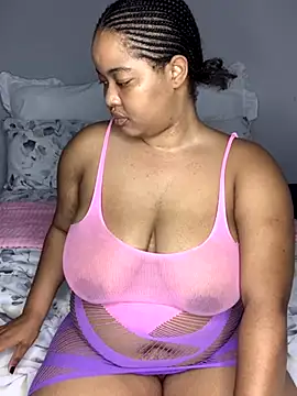 sexytinashe21 online show from 28, 11, 2025