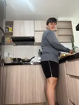 Thom Ohtani online show from 2, 11, 2025