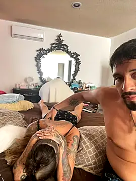 Izy cute  online show from 8, 9, 2025