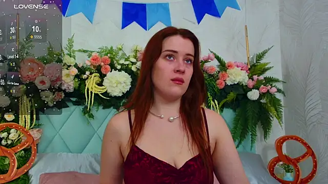 Snapshot of EllieGarson chatting on 26, 9, 2025 EllieGarson online show from 26, 9, 2025