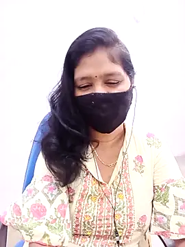 Lucky-Deepthi online show from 29, 11, 2025