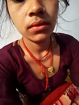 Amaya Bajwa online show from 28, 1, 2025