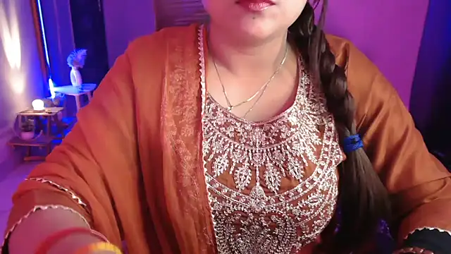 Mitikaa online show from 2, 12, 2025