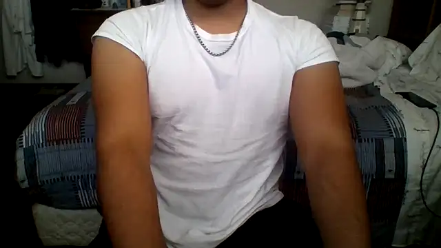 Snapshot of pitorico_bb chatting on 3, 11, 2025 pitorico bb online show from 3, 11, 2025