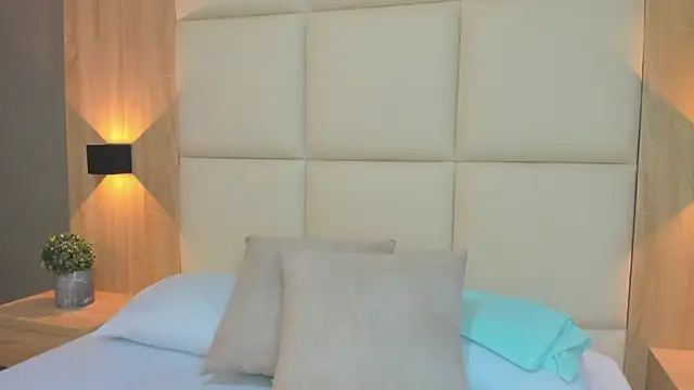 antonella cutie  online show from 7, 11, 2025