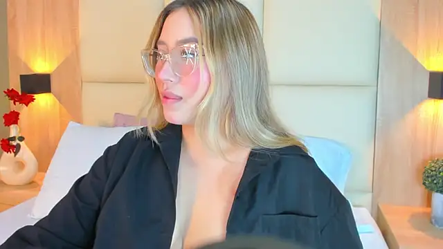 antonella cutie  online show from 29, 4, 2026