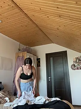 mewKate online show from 6, 5, 2026