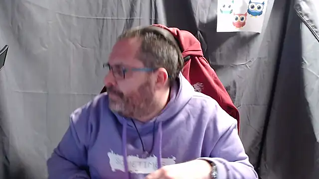 Snapshot of Streamlove77 chatting on 8, 1, 2025 Streamlove77 online show from 8, 1, 2025