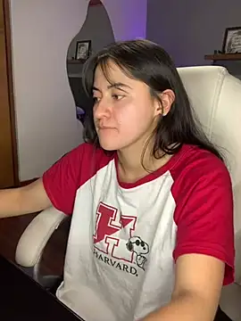 Camila pinkk online show from 1, 3, 2025